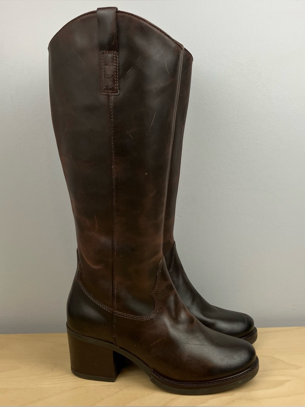 Salvia Women’s Size 37 / 6.5 Wicker Tall Brown Cowhide Leather Heeled Boots Zip